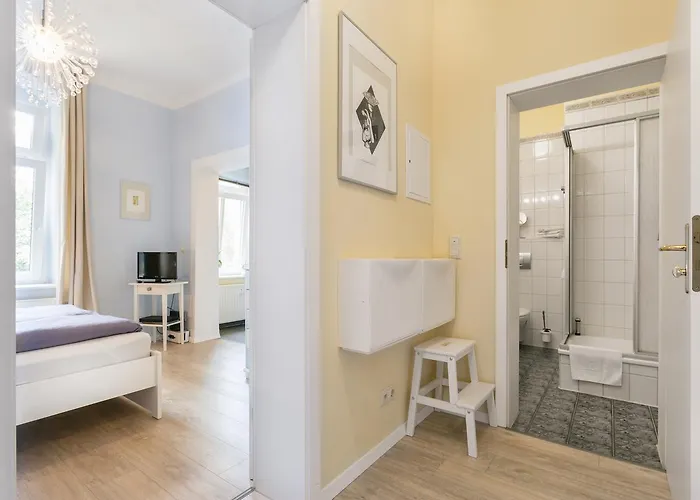 Galeriewohnung In Der Neustadt Apartmán