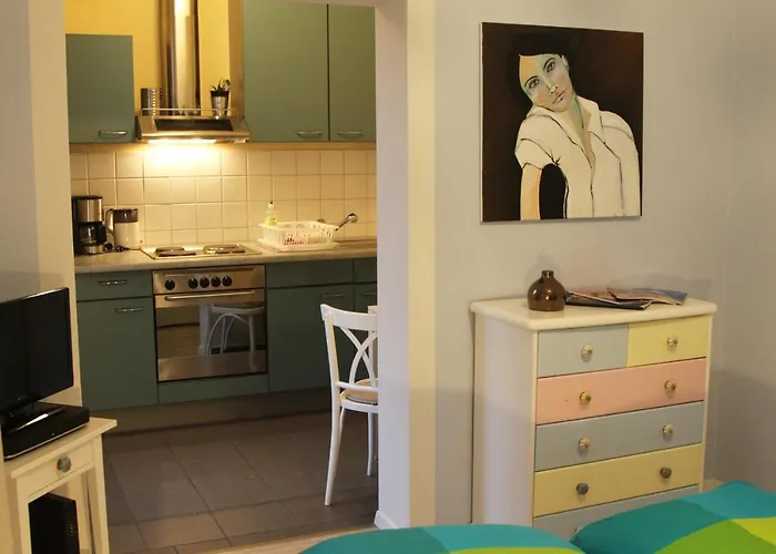 Galeriewohnung In Der Neustadt *